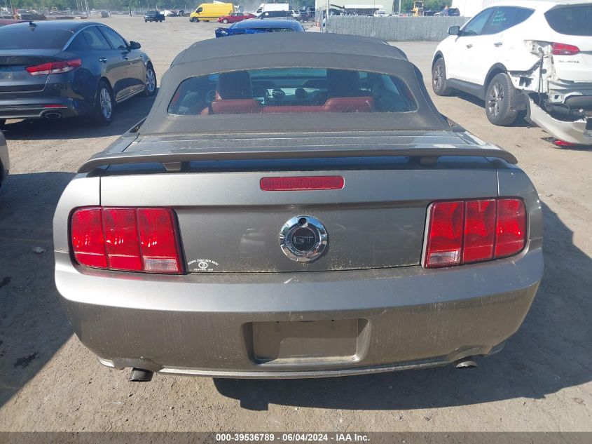 2005 Ford Mustang Gt VIN: 1ZVFT85H555237119 Lot: 39536789