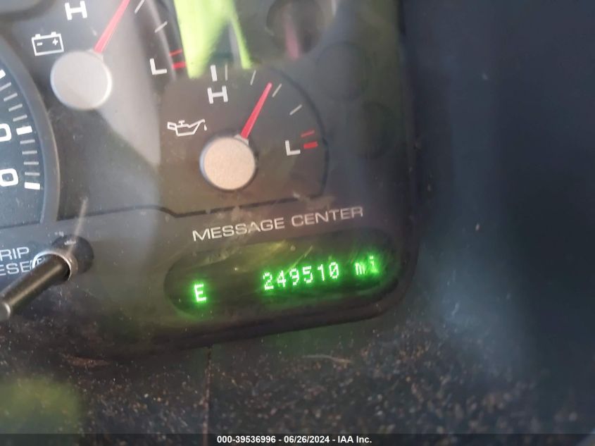 2004 Ford Explorer Eddie Bauer VIN: 1FMZU74K14UC04896 Lot: 39536996