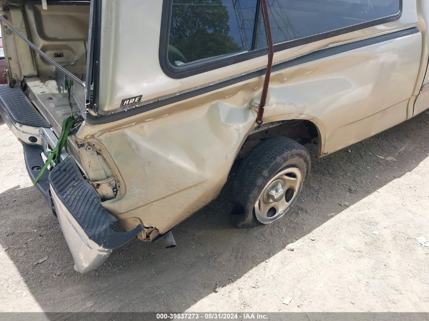 2000 Ford F-150 Work Series/Xl/Xlt VIN: 1FTRF17W3YNB77663 Lot: 39537273