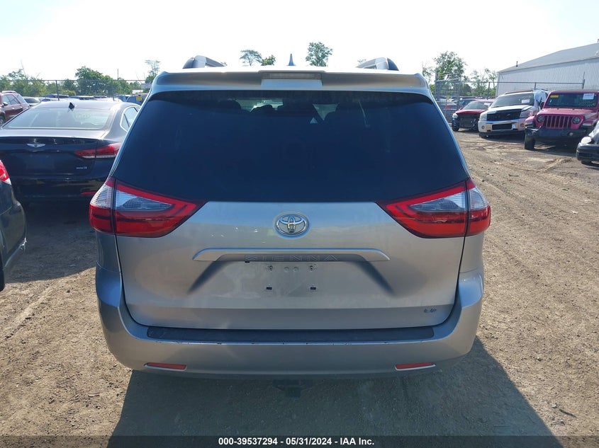 2020 Toyota Sienna Le VIN: 5TDKZ3DC7LS045474 Lot: 39537294