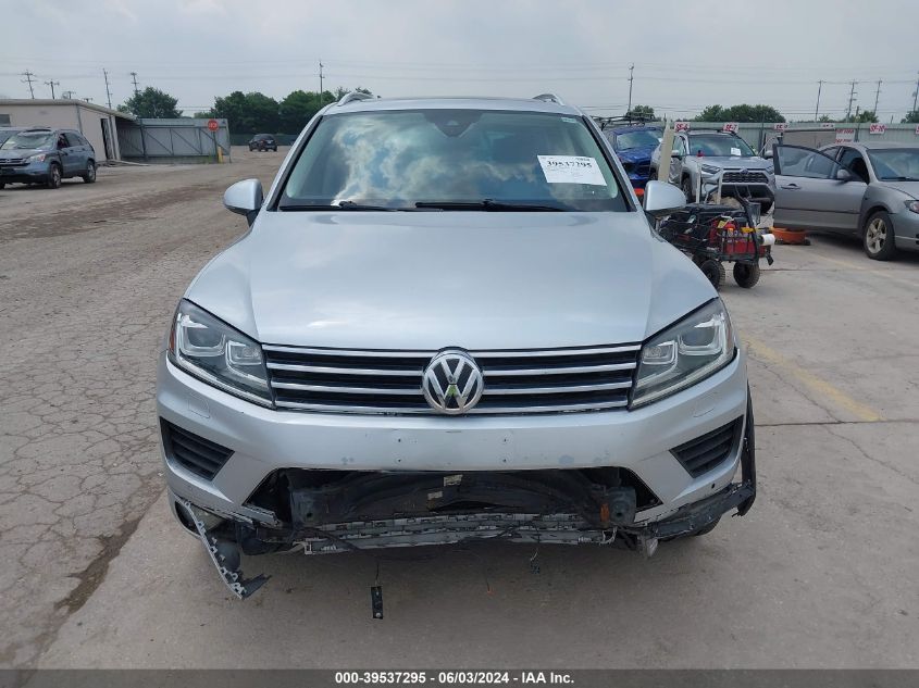 WVGEF9BP0FD002394 2015 Volkswagen Touareg V6 Executive