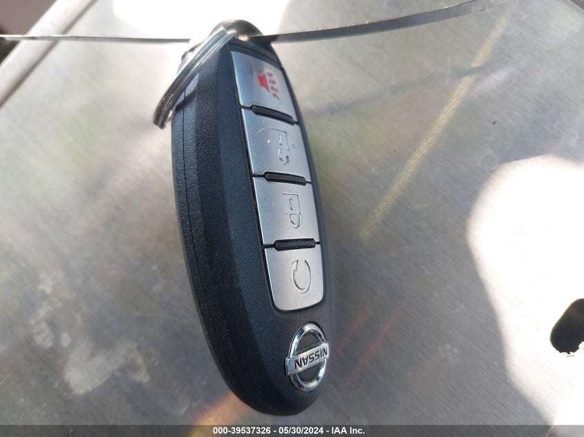 2017 Nissan Rogue Sv VIN: 5N1AT2MTXHC810706 Lot: 39537326