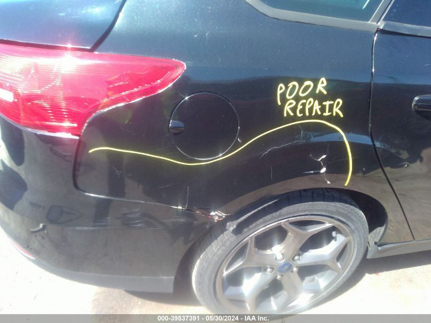 2015 Ford Focus Se VIN: 1FADP3F20FL383765 Lot: 39537391