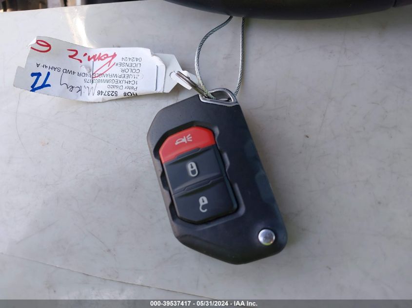 2021 Jeep Wrangler Unlimited Sahara 4X4 VIN: 1C4HJXEG9MW803875 Lot: 39537417