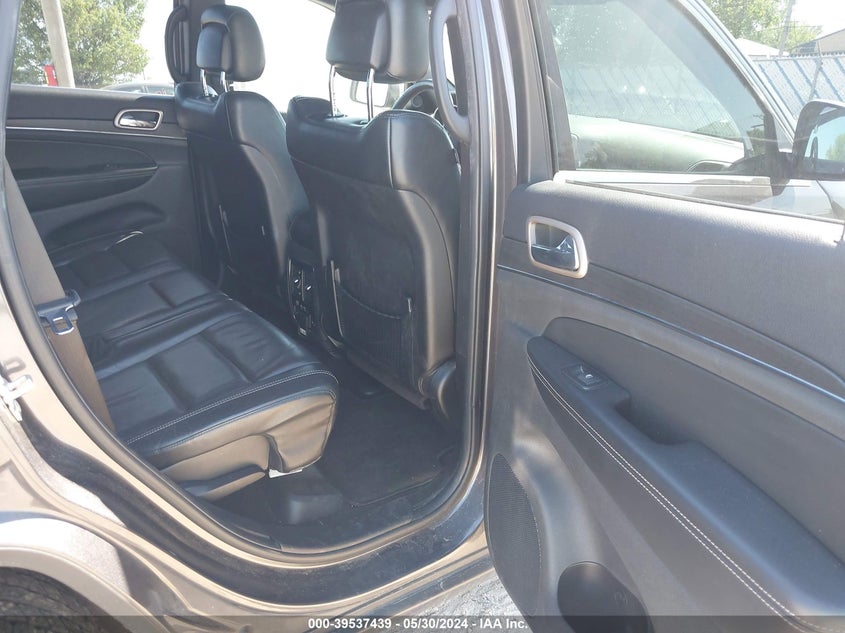 VIN 1C4RJFBG1HC635207 2017 JEEP GRAND CHEROKEE LIMITED 4X4