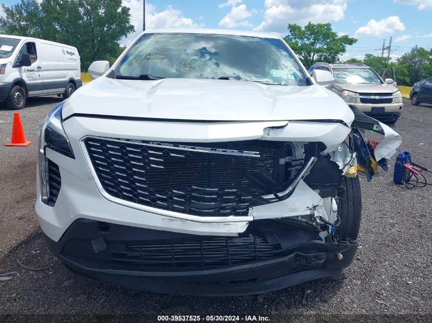 2022 Cadillac Xt4 Luxury VIN: 1GYFZBR43NF100934 Lot: 39537525