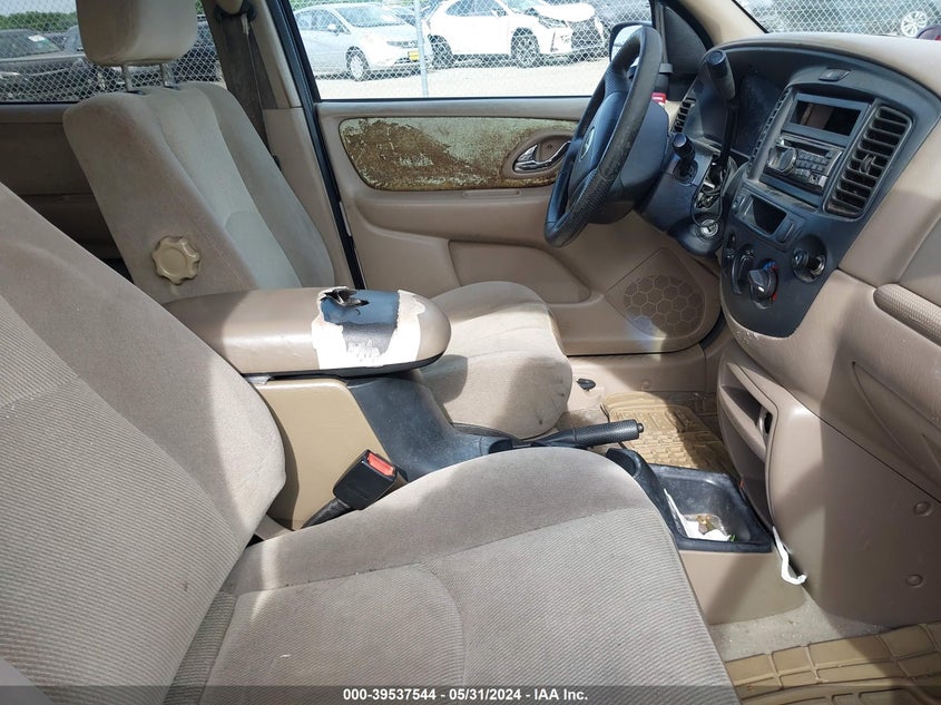 2002 Mazda Tribute Es V6/Lx V6 VIN: 4F2CU09112KM04557 Lot: 39537544