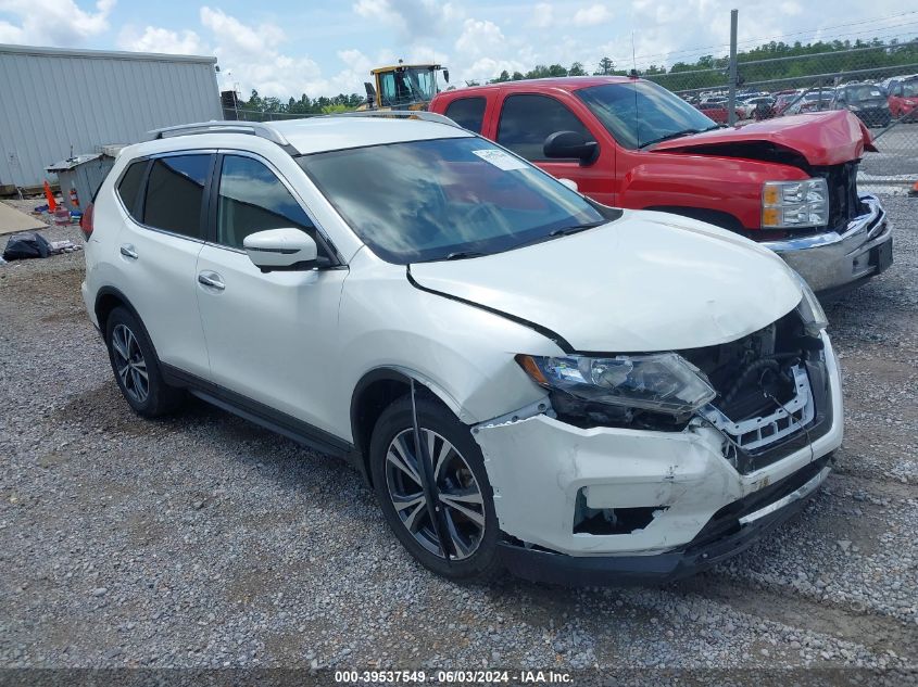 5N1AT2MT3KC795201 2019 NISSAN ROGUE - Image 1