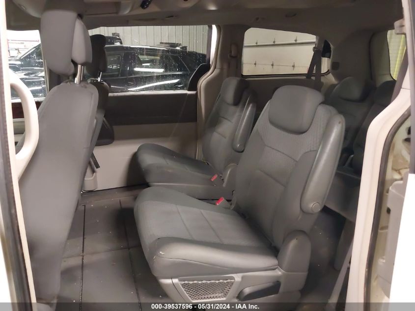 2010 Chrysler Town & Country Touring VIN: 2A4RR5D12AR369604 Lot: 39537596