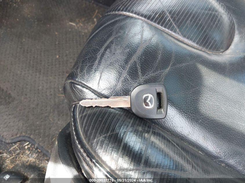 2004 Mazda Rx-8 6 Speed Manual VIN: JM1FE173040108853 Lot: 39537776