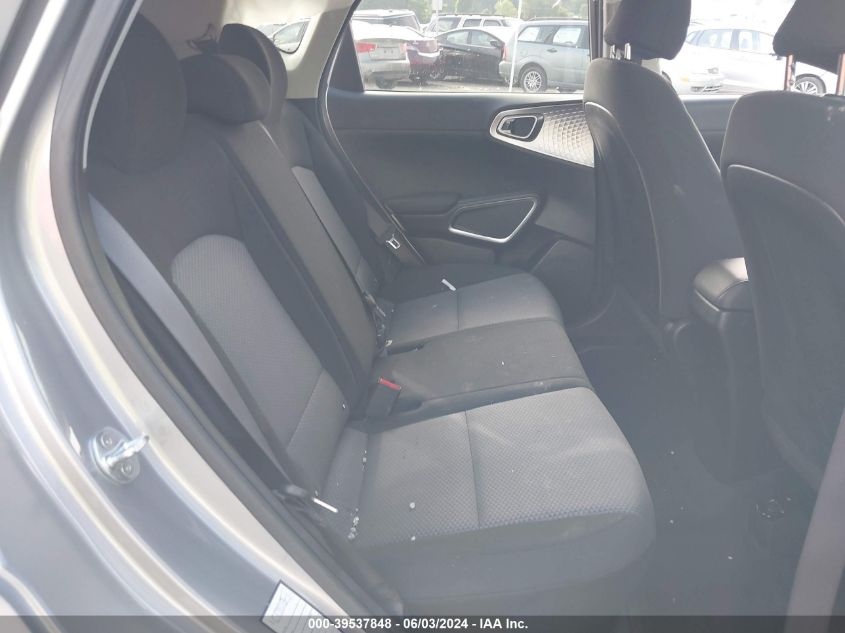 2022 Kia Soul Lx VIN: KNDJ23AU8N7825557 Lot: 39537848