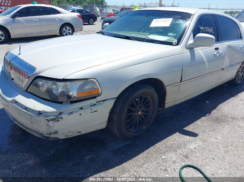 2006 Lincoln Town Car Signature VIN: 1LNHM81W46Y606514 Lot: 39537862