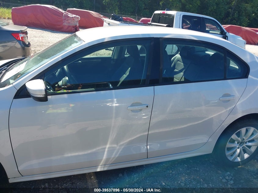 2012 Volkswagen Jetta 2.5L Se VIN: 3VWDP7AJ4CM318957 Lot: 39537896