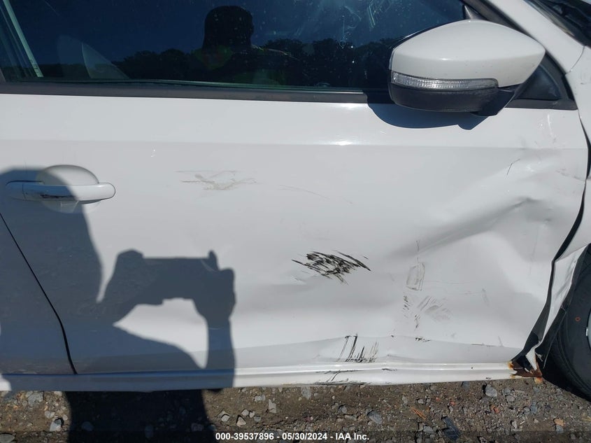 2012 Volkswagen Jetta 2.5L Se VIN: 3VWDP7AJ4CM318957 Lot: 39537896