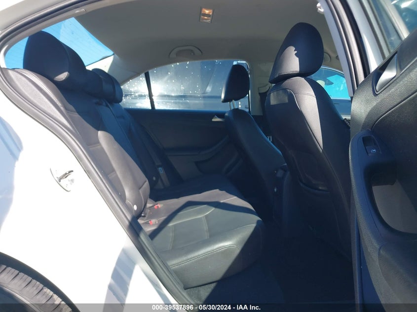 2012 Volkswagen Jetta 2.5L Se VIN: 3VWDP7AJ4CM318957 Lot: 39537896