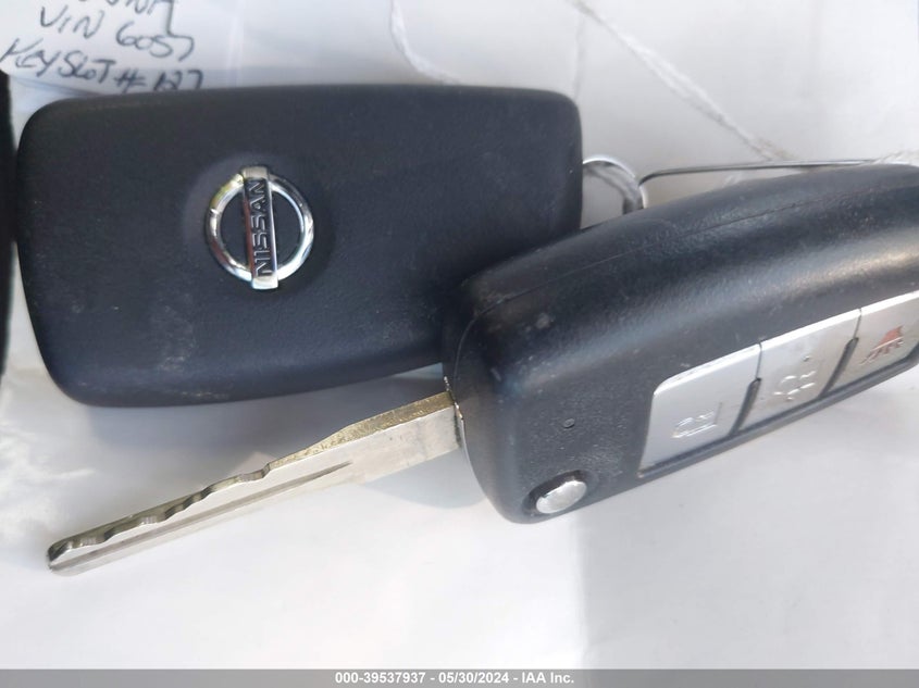 2016 NISSAN ROGUE S - 5N1AT2MV3GC916057