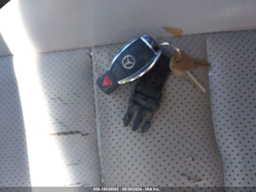 2009 Mercedes-Benz C 300 Luxury 4Matic/Sport 4Matic VIN: WDDGF81X09F272247 Lot: 39538083