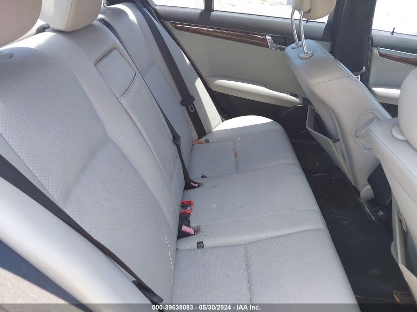 2009 Mercedes-Benz C 300 Luxury 4Matic/Sport 4Matic VIN: WDDGF81X09F272247 Lot: 39538083