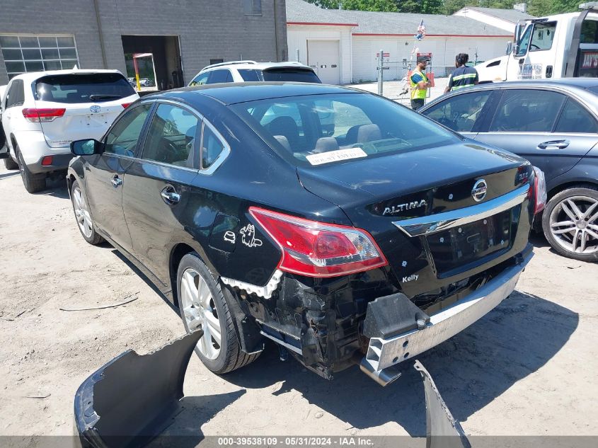 2013 Nissan Altima 3.5 S VIN: 1N4BL3AP1DC173453 Lot: 39538109