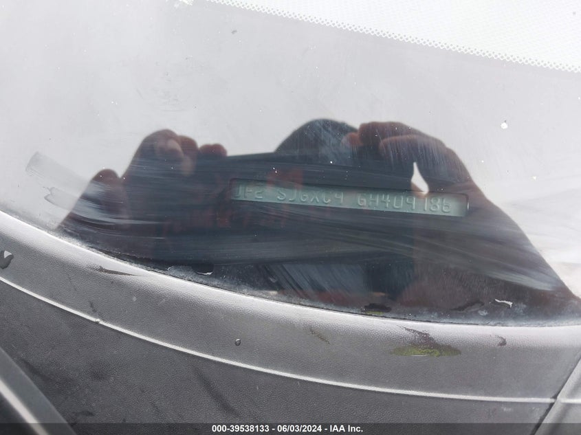 2016 Subaru Forester 2.0Xt Touring VIN: JF2SJGXC9GH409786 Lot: 39538133