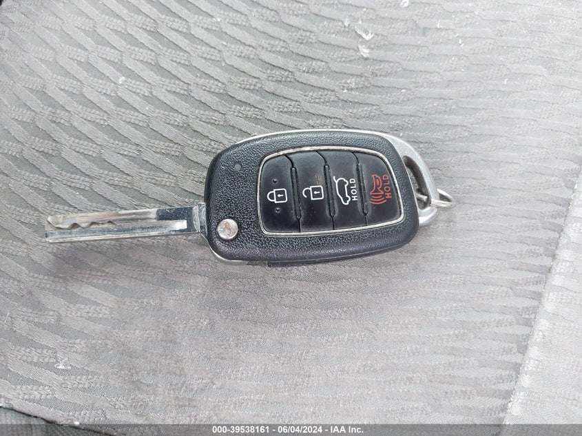 2017 Hyundai Santa Fe Sport 2.4L VIN: 5XYZT3LB7HG434290 Lot: 39538161