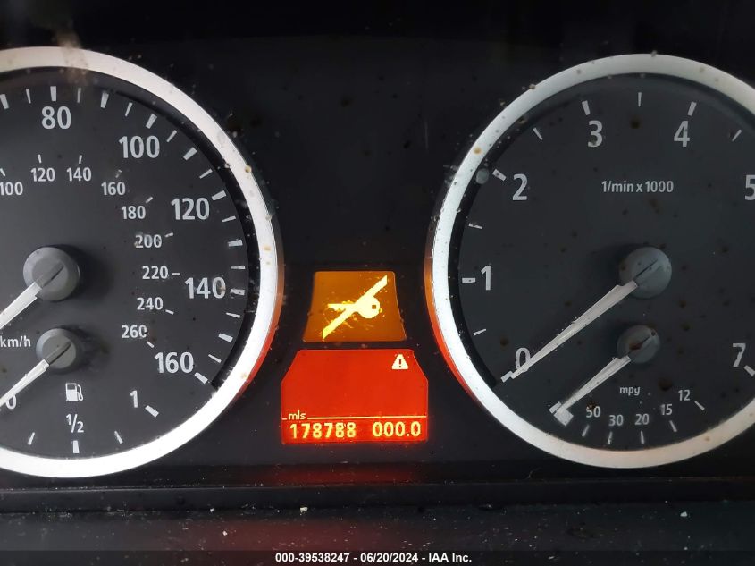 2004 BMW 525I VIN: WBANA53504B852993 Lot: 39538247