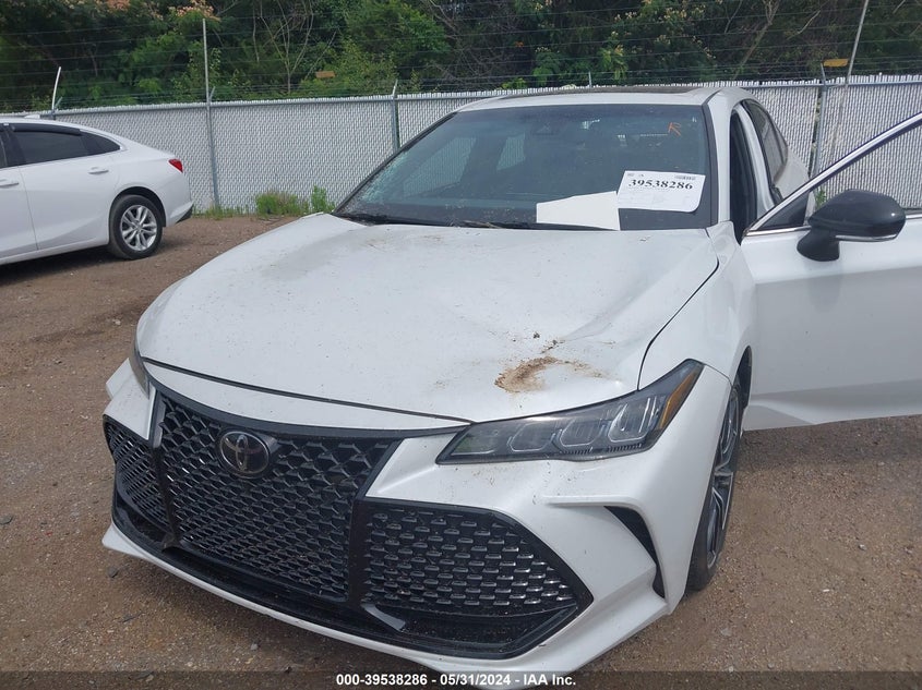 2019 TOYOTA AVALON XLE/XSE/LIMITED/TOURING - 4T1BZ1FB1KU023131