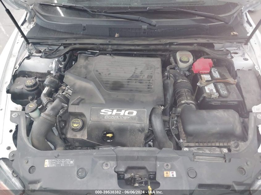 2015 Ford Taurus Sho VIN: 1FAHP2KTXFG111033 Lot: 39538382