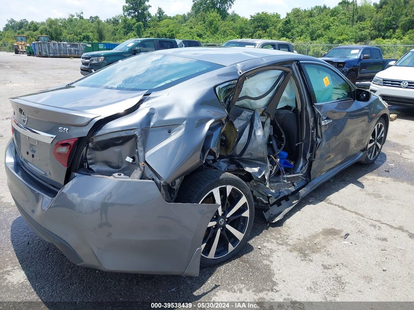 VIN 1N4AL3AP1JC472206 2018 NISSAN ALTIMA 2.5 SR