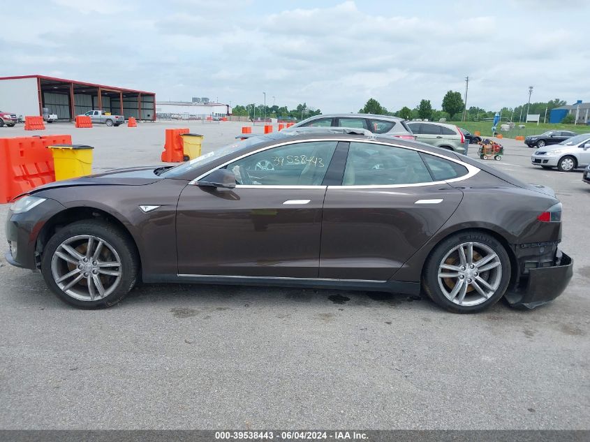 2014 Tesla Model S P85 VIN: 5YJSA1H13EFP53121 Lot: 39538443