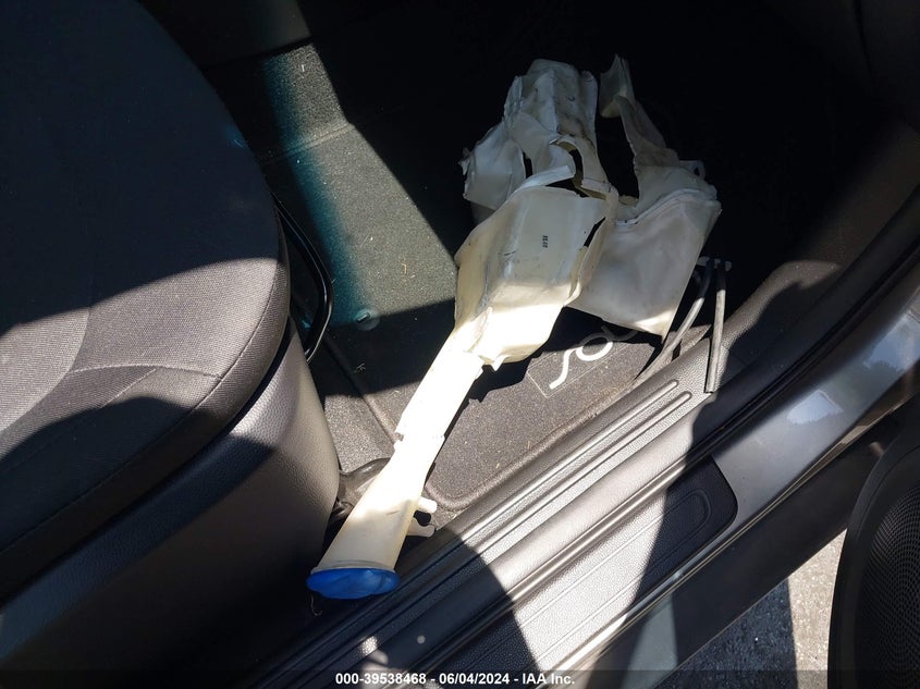 2014 KIA SOUL - KNDJN2A21E7034013