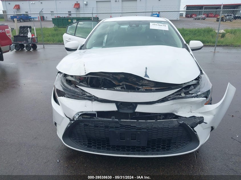 VIN 5YFEPRAE7LP118654 2020 TOYOTA COROLLA LE