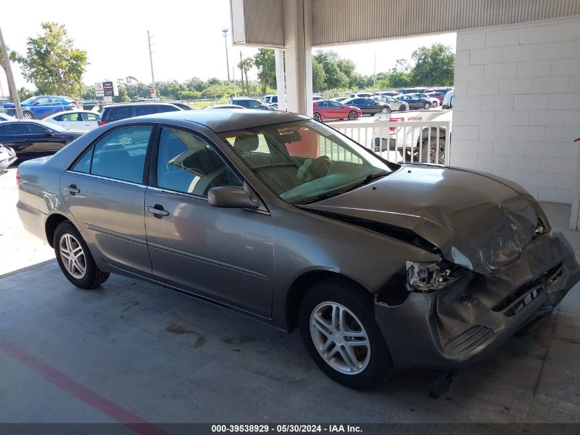 2004 Toyota Camry Le/Xle/Se VIN: 4T1BE32K94U920682 Lot: 39538929