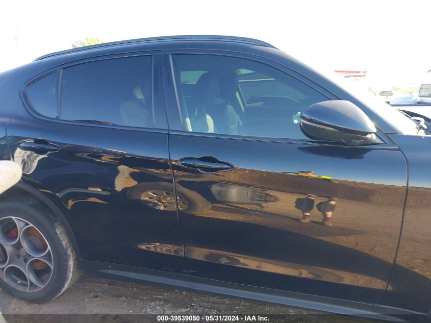 2018 Alfa Romeo Stelvio Sport Awd VIN: ZASFAKPN8J7B64410 Lot: 39539050