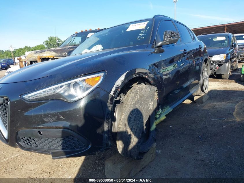 2018 Alfa Romeo Stelvio Sport Awd VIN: ZASFAKPN8J7B64410 Lot: 39539050