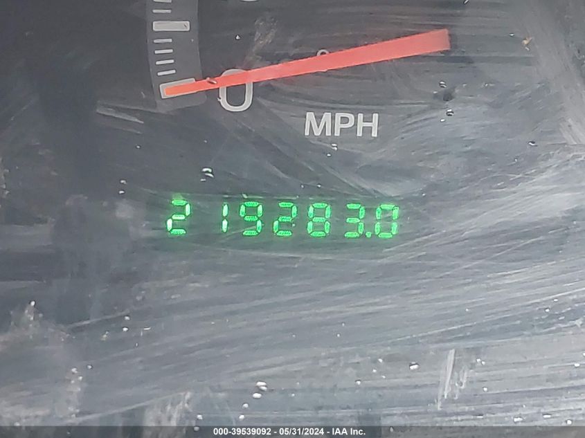 2001 Ford F-150 King Ranch Edition/Lariat/Xlt VIN: 1FTRW08L81KB32742 Lot: 39539092