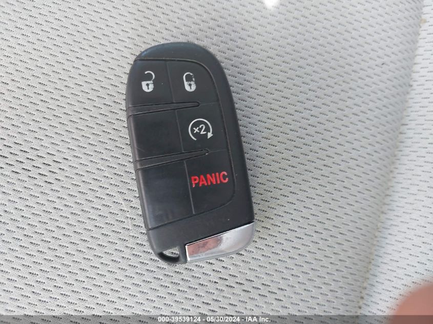 2017 Jeep Renegade Latitude Fwd VIN: ZACCJABB6HPE39238 Lot: 39539124