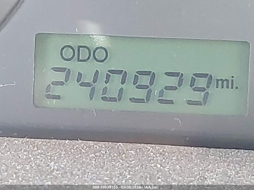 2004 Hyundai Elantra Gls/Gt VIN: KMHDN46D84U756500 Lot: 39539153