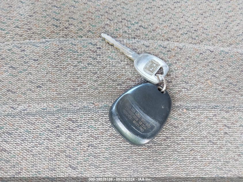 2004 Chevrolet Astro VIN: 1GNDM19X64B110953 Lot: 39539189