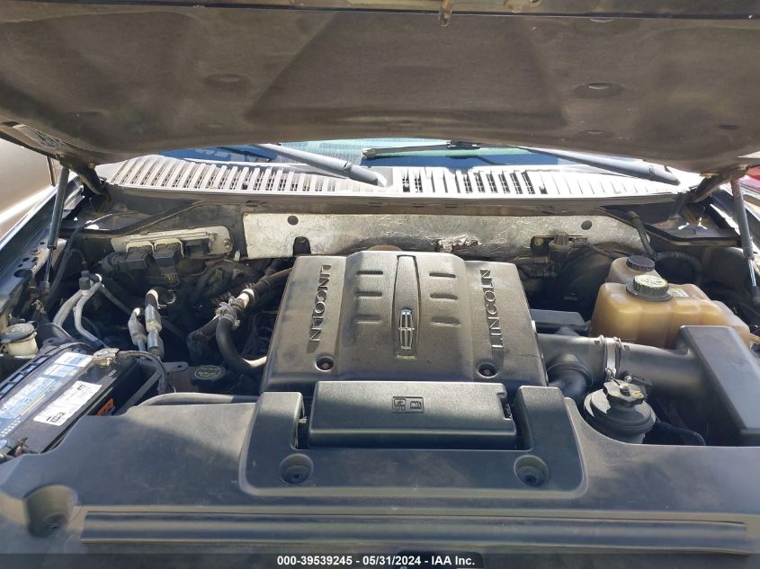 2007 Lincoln Navigator Ultimate VIN: 5LMFU27567LJ05851 Lot: 39539245