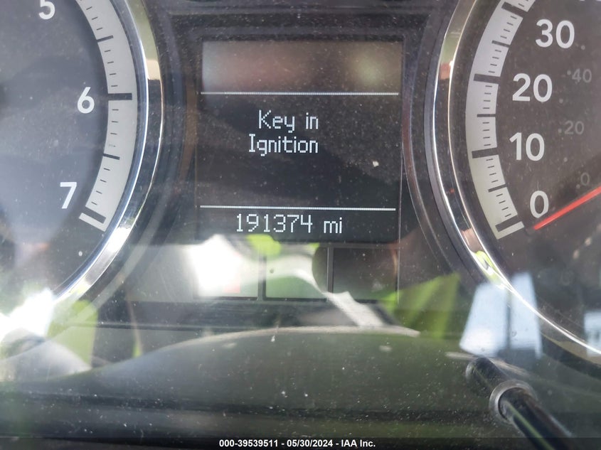 2009 Dodge Ram 1500 Slt/Sport/Trx VIN: 1D3HV18P39S784811 Lot: 39539511