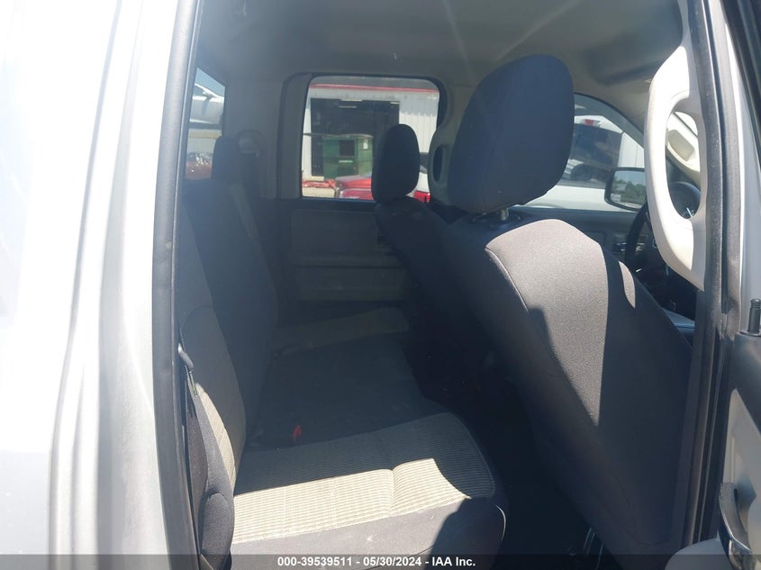 2009 Dodge Ram 1500 Slt/Sport/Trx VIN: 1D3HV18P39S784811 Lot: 39539511