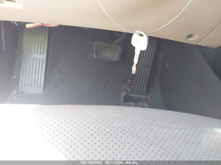 2014 Hyundai Elantra Limited VIN: 5NPDH4AE9EH535267 Lot: 39539582