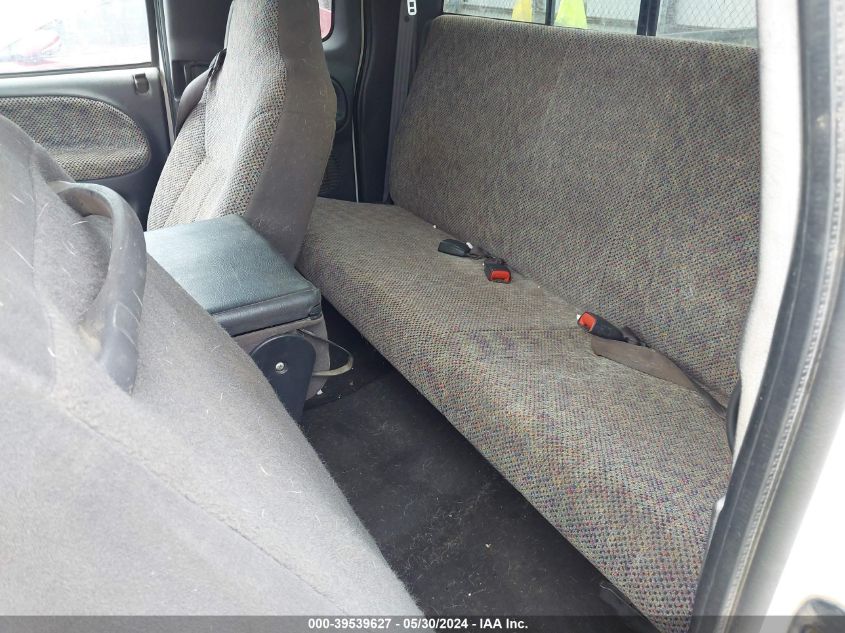 1998 Dodge Ram 3500 St VIN: 1B7MC3364WJ220089 Lot: 39539627