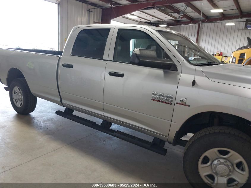 2017 Ram 3500 Tradesman 4X4 8' Box VIN: 3C63R3GL1HG552450 Lot: 39539683