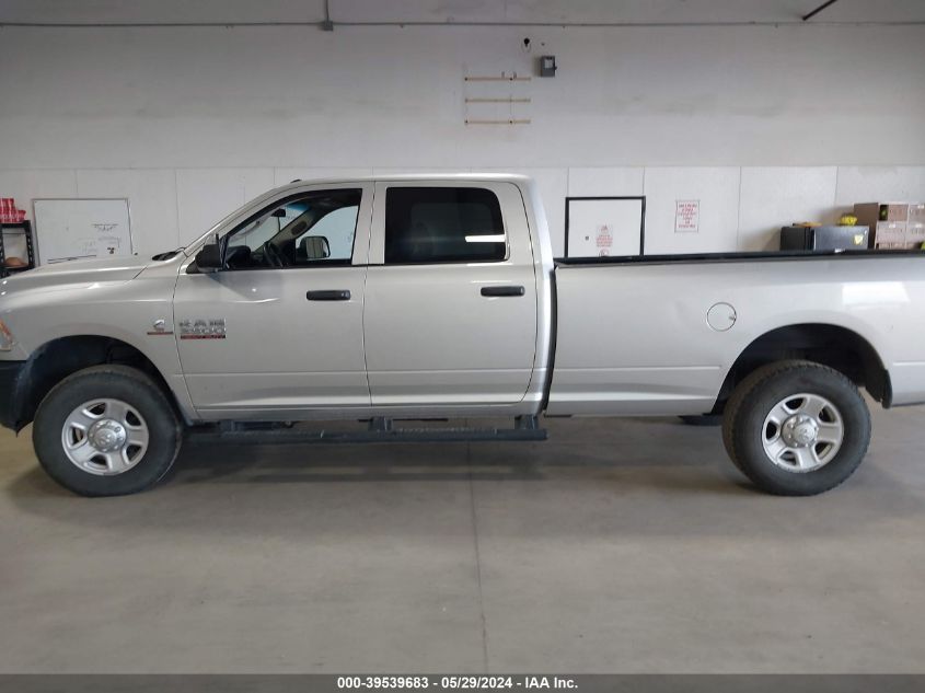 2017 Ram 3500 Tradesman 4X4 8' Box VIN: 3C63R3GL1HG552450 Lot: 39539683