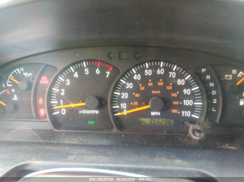 2000 Toyota Tundra Ltd V8 VIN: 5TBBT4816YS093628 Lot: 39539755