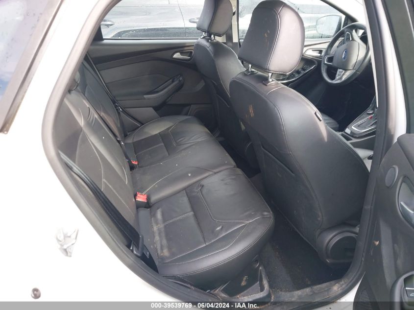 2016 Ford Focus Titanium VIN: 1FADP3J2XGL200817 Lot: 39539769