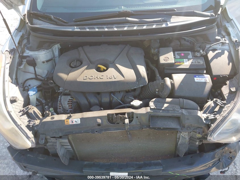 2013 Hyundai Elantra Gls/Limited VIN: KMHDH4AE4DU931123 Lot: 39539781