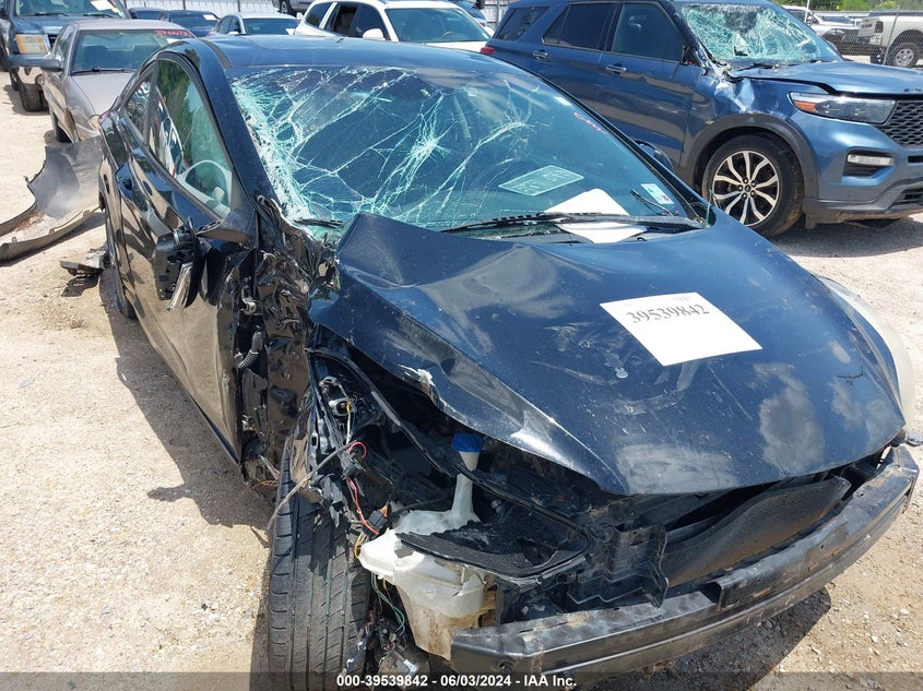 2014 Hyundai Elantra VIN: KMHDH6AH5EU028762 Lot: 39539842